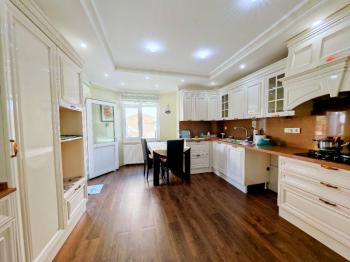 Didim'de Kiralık Lüks Villa - Havuzlu Sitede Jakuzili, Saunalı, Kaloriferli, Deniz Manzaralı