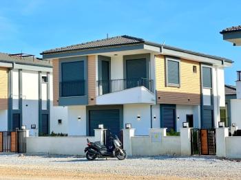 Didim'de Satılık 3+1 Ayrı Mutfaklı Villa