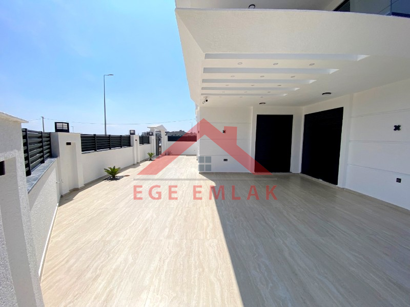 Didim'de Satılık Tam Müstakil Villa