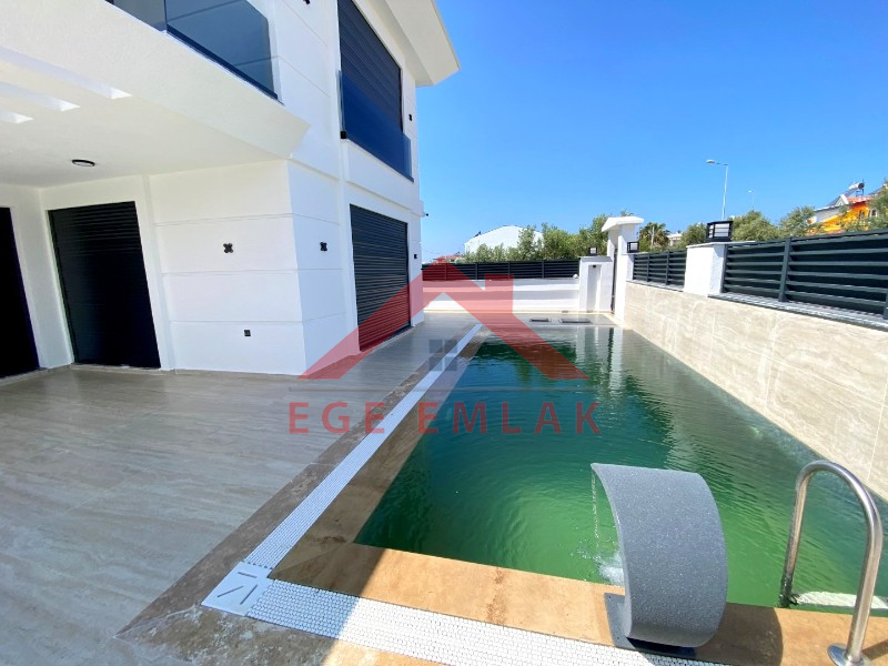 Didim'de Satılık Tam Müstakil Villa