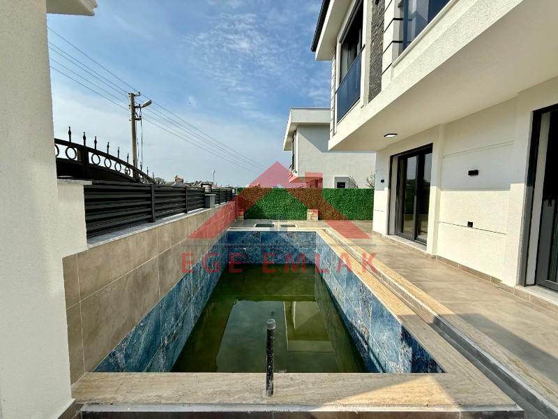 Didim'de Satılık Tam Müstakil Villa