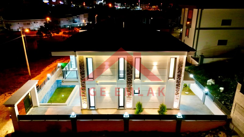Didim'de Satılık Tam Müstakil Villa