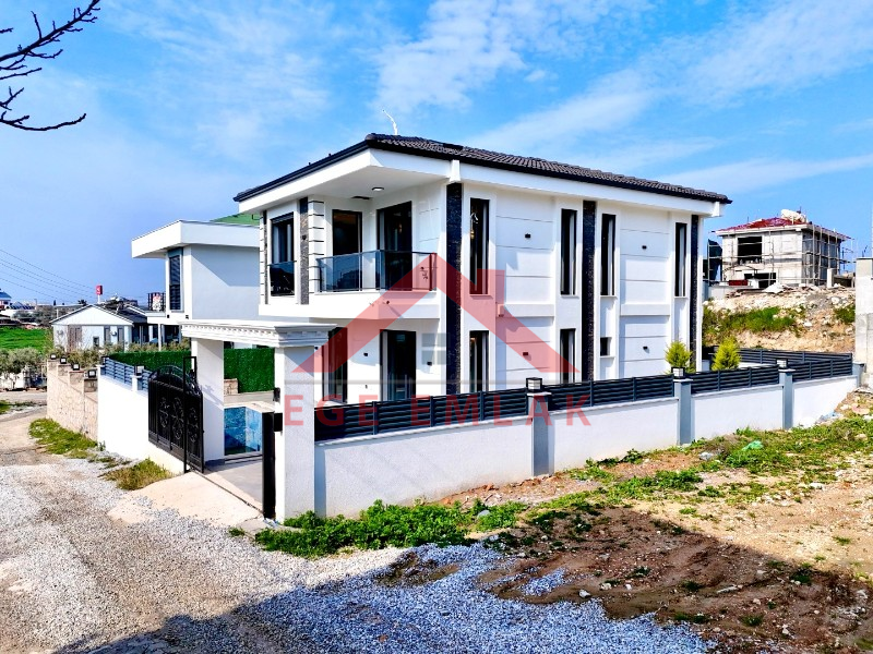 Didim'de Satılık Tam Müstakil Villa