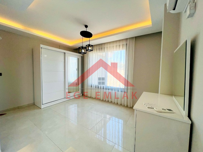 Didim Akbükde Deniz Manzaralı Satılık Villa