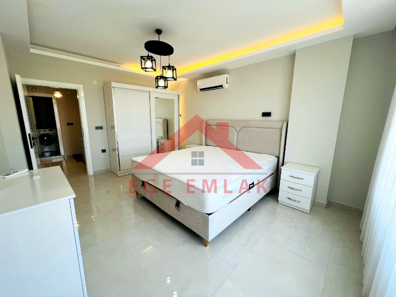 Didim Akbükde Deniz Manzaralı Satılık Villa