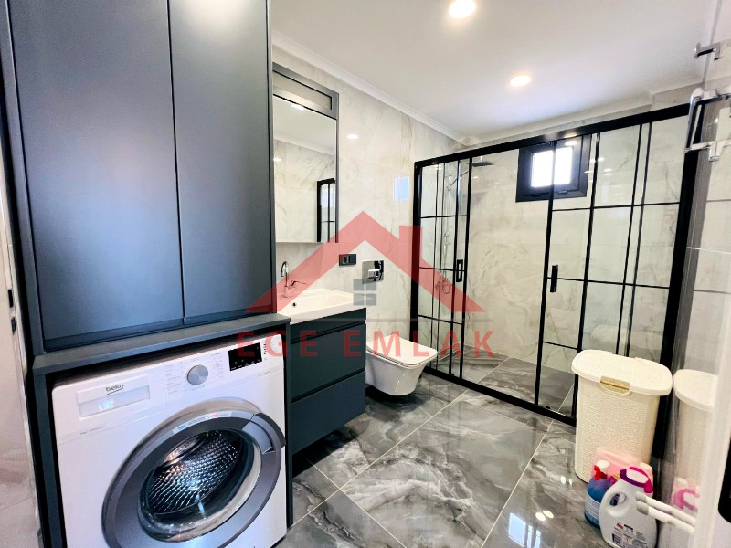 Didim Akbükde Deniz Manzaralı Satılık Villa