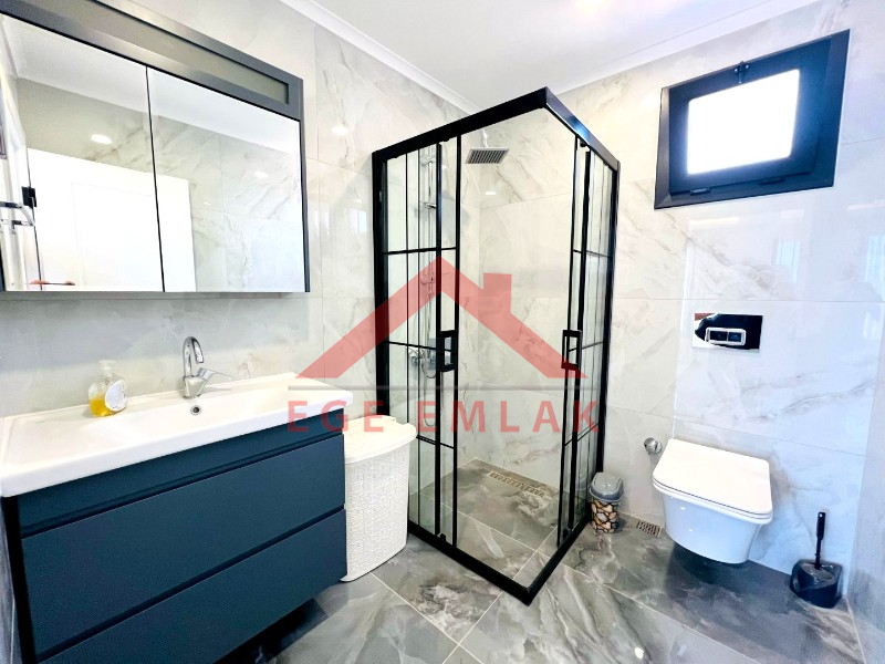 Didim Akbükde Deniz Manzaralı Satılık Villa