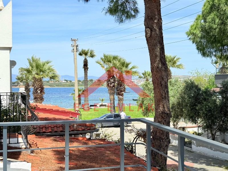 Didim'de Denize 50 Metre Mesafede Satılık Yazlık
