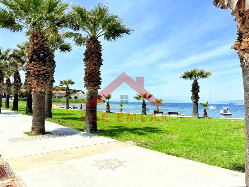 Didim'de Denize 50 Metre Mesafede Satılık Yazlık