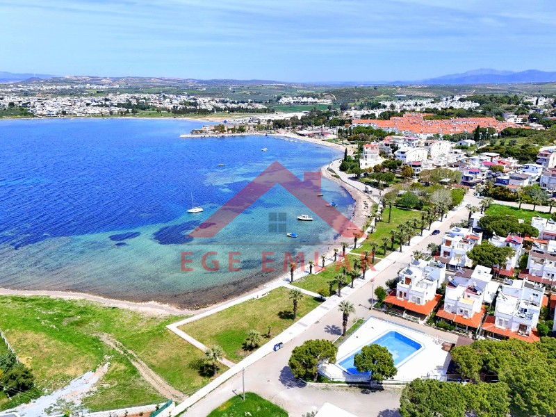 Didim'de Denize 50 Metre Mesafede Satılık Yazlık