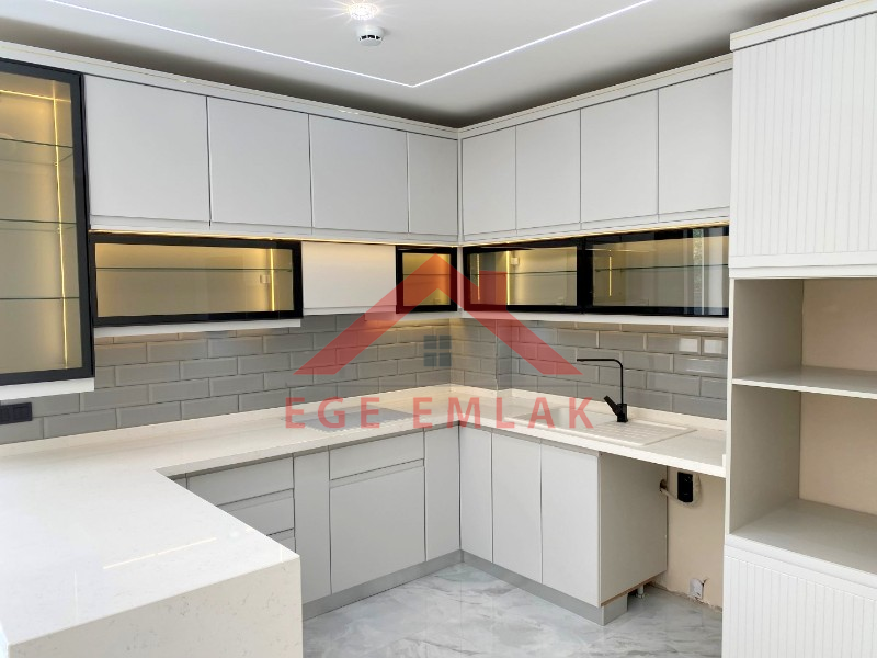Didim Altınkum Mahallesi'nde Eşsiz Bir Villa Fırsatı