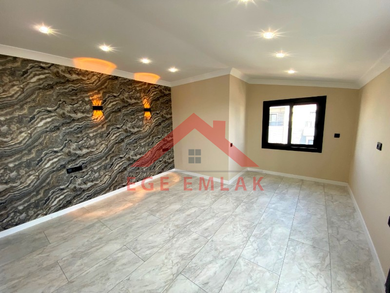 Didim Altınkum Mahallesi'nde Eşsiz Bir Villa Fırsatı