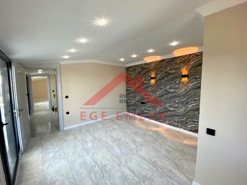 Didim Altınkum Mahallesi'nde Eşsiz Bir Villa Fırsatı