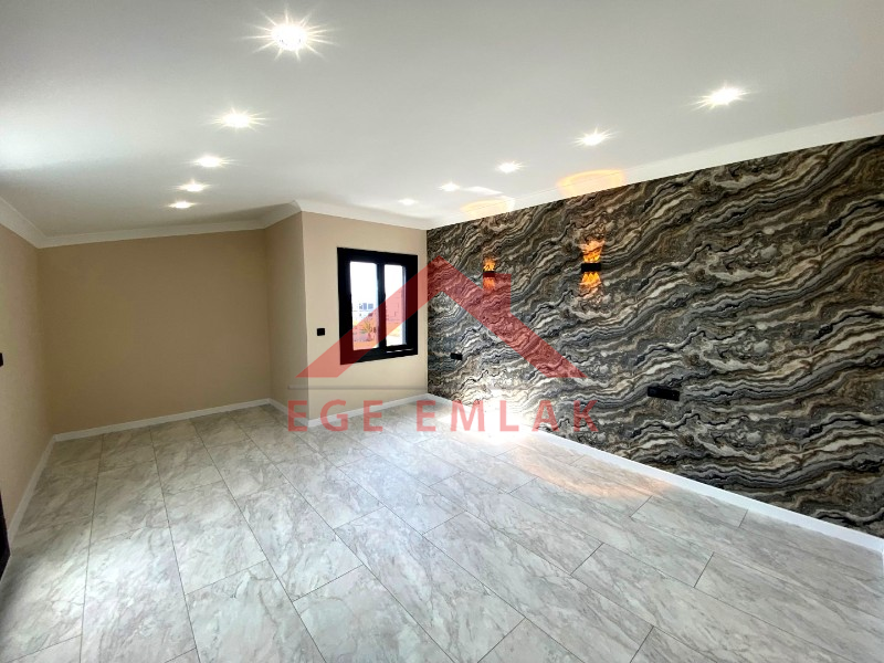 Didim Altınkum Mahallesi'nde Eşsiz Bir Villa Fırsatı