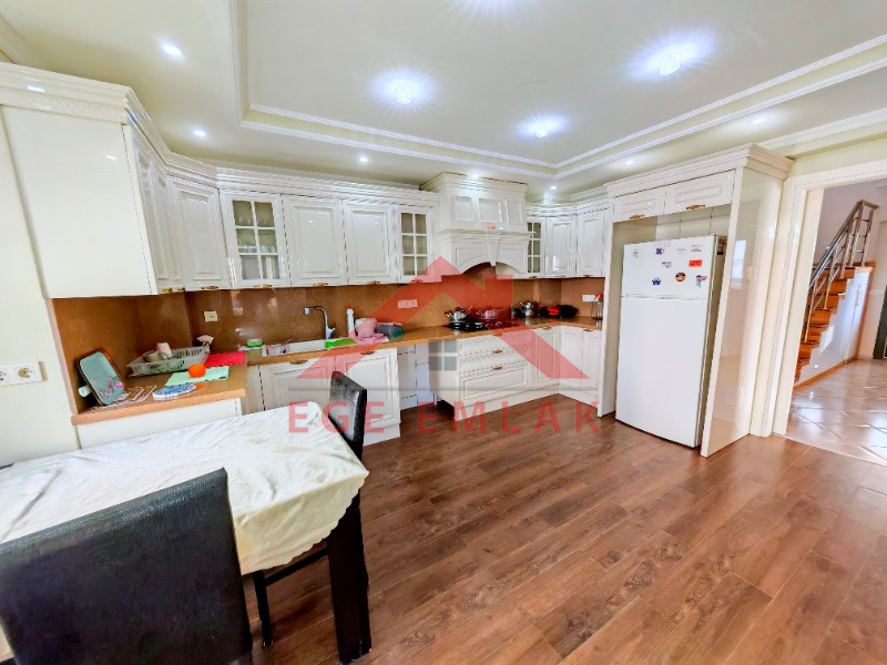 Didim'de Kiralık Lüks Villa - Havuzlu Sitede Jakuzili, Saunalı, Kaloriferli, Deniz Manzaralı