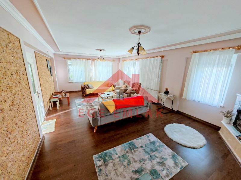 Didim'de Kiralık Lüks Villa - Havuzlu Sitede Jakuzili, Saunalı, Kaloriferli, Deniz Manzaralı