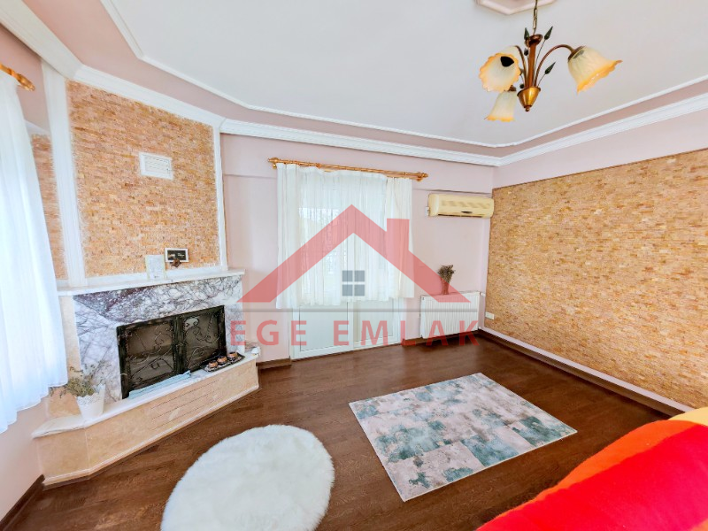 Didim'de Kiralık Lüks Villa - Havuzlu Sitede Jakuzili, Saunalı, Kaloriferli, Deniz Manzaralı