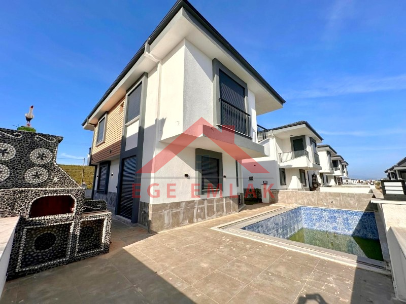 Didim'de Satılık 3+1 Ayrı Mutfaklı Villa