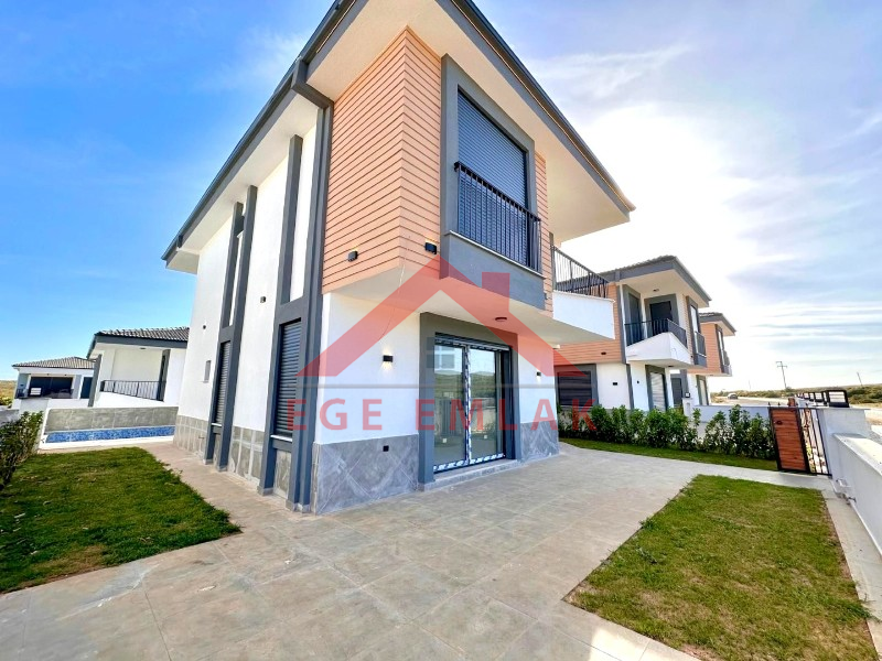 Didim'de Satılık 3+1 Ayrı Mutfaklı Villa