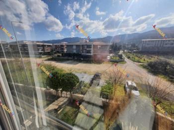 KUŞADASI DAVUTLARDA HAVUZLU SİTEDE GENİŞ DENİZ MANZARALI 2+1 SATILIK DAİRE