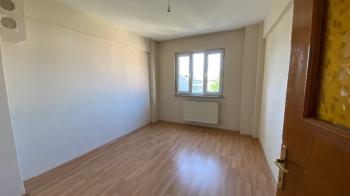 DijitalEmlak’tan Gürsu Merkezinde Manzaralı Kiralık 3+1 Daire. 