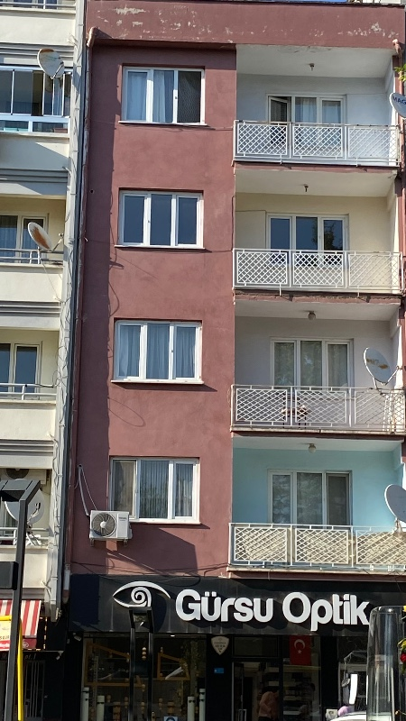 DijitalEmlak’tan Gürsu Merkezinde Manzaralı Kiralık 3+1 Daire. 