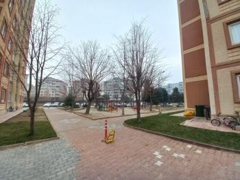 Konya / Selçuklu / Satılık Daire Yazır Mah. Real AVM Arkası AraKat 4+1