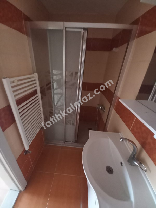 Konya / Selçuklu / Satılık Daire Yazır Mah. Real AVM Arkası AraKat 4+1
