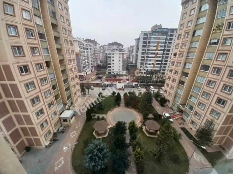 Konya / Selçuklu / Satılık Daire Yazır Mah. Real AVM Arkası AraKat 4+1