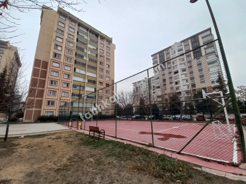 Konya / Selçuklu / Satılık Daire Yazır Mah. Real AVM Arkası AraKat 4+1