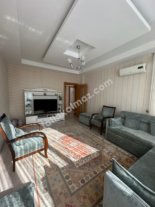 Konya / Selçuklu / Satılık Daire Hacıkaymak Mah. Şefikcan Cadde Üzeri 4+1
