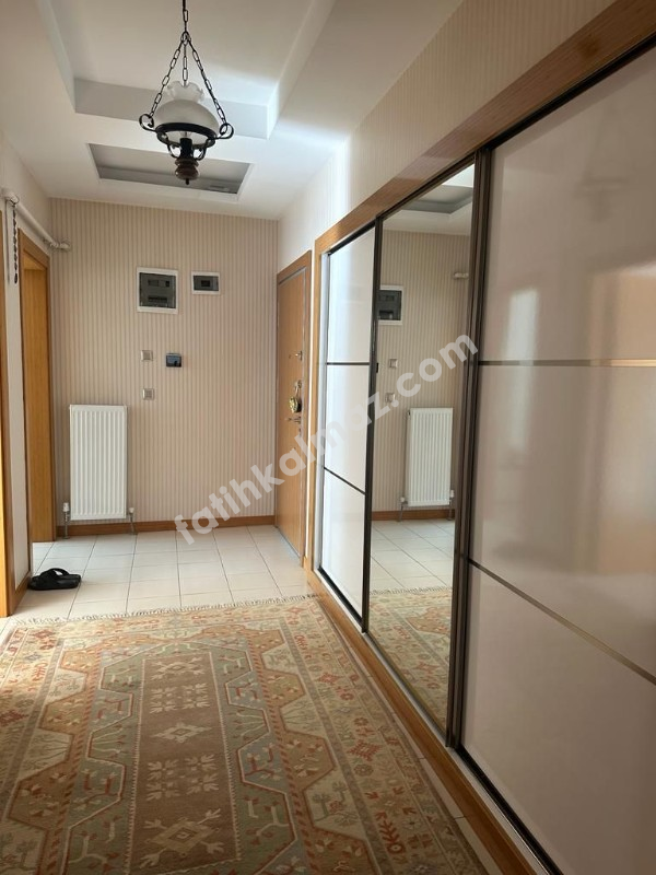 Konya / Selçuklu / Satılık Daire Hacıkaymak Mah. Şefikcan Cadde Üzeri 4+1