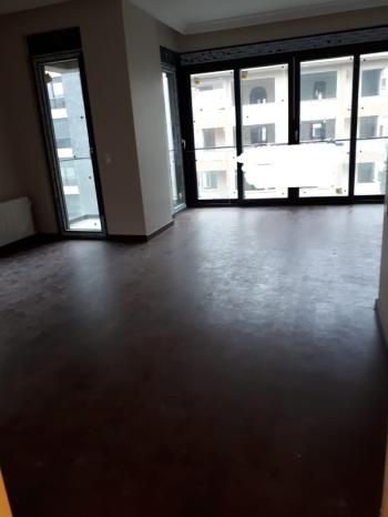 ERENKÖY TAŞMEKTEP SOKAKTA 2+1 YENİ KİRALIK DAİRE