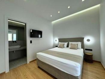 Atina-Moschato 2+1 64 m2