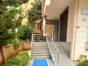 Özgürlük Parkı Yakını Yeni Binada Yüksek Giriş Satılık Dubleks Daire