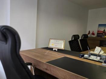 Kadıköy Rıhtımda İş Merkezi İçinde Satılık Ofis