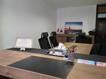 Kadıköy Rıhtımda İş Merkezi İçinde Satılık Ofis