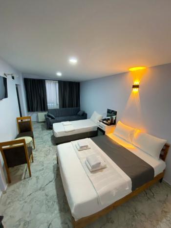PENDİK'TE TABELA DEĞERİ YÜKSEK, RUHSATLI SATILIK OTEL VE BİNASI