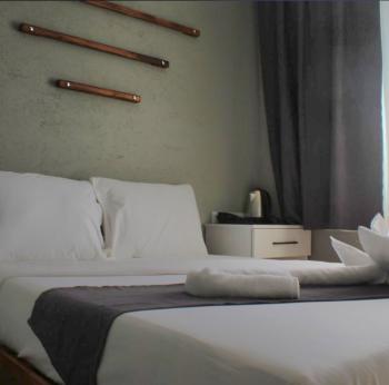PENDİK'TE TABELA DEĞERİ YÜKSEK, RUHSATLI SATILIK OTEL VE BİNASI