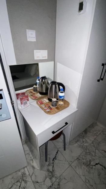 PENDİK'TE TABELA DEĞERİ YÜKSEK, RUHSATLI SATILIK OTEL VE BİNASI