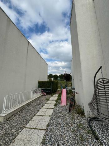 35.Sokak Sitesi Manzaralı, Balkonlu ,3+1 KİRALIK DUBLEKS DAİRE