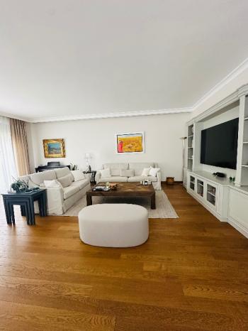 BAĞDAT CADDESİNİN ORTASINDA MUHTEŞEM KONUMDA FIRSAT SATILIK DAİRE