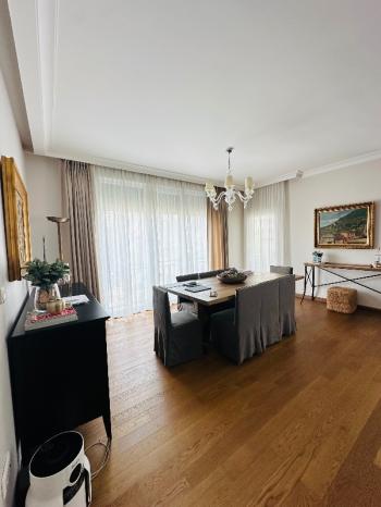 BAĞDAT CADDESİNİN ORTASINDA MUHTEŞEM KONUMDA FIRSAT SATILIK DAİRE