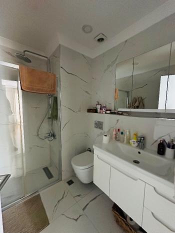 BAĞDAT CADDESİNİN ORTASINDA MUHTEŞEM KONUMDA FIRSAT SATILIK DAİRE