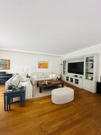 BAĞDAT CADDESİNİN ORTASINDA MUHTEŞEM KONUMDA FIRSAT SATILIK DAİRE
