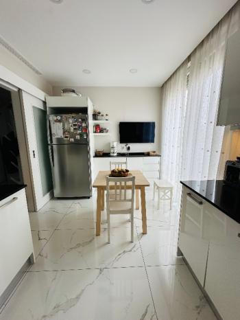 BAĞDAT CADDESİNİN ORTASINDA MUHTEŞEM KONUMDA FIRSAT SATILIK DAİRE