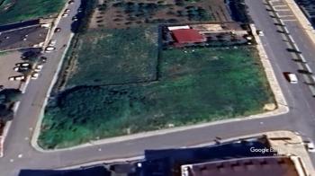 BEYLİKDÜZÜ KAVAKLI MAH. 661m2 SATILIK KONUT+TİCARİ İMARLI ARSA