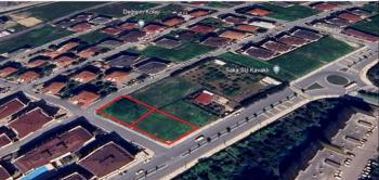 BEYLİKDÜZÜ KAVAKLI MAH. 1346m2 SATILIK KONUT+TİCARİ İMARLI ARSA