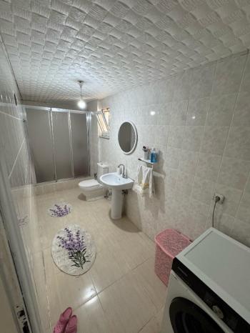KARTAL CEVİZLİ  KATTA TEK SATILIK DAİRE
