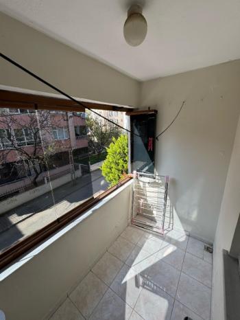 KARTAL CEVİZLİ  KATTA TEK SATILIK DAİRE